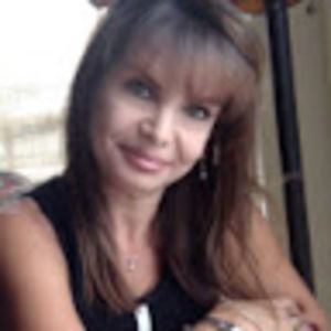 Meet your Posher, Mia